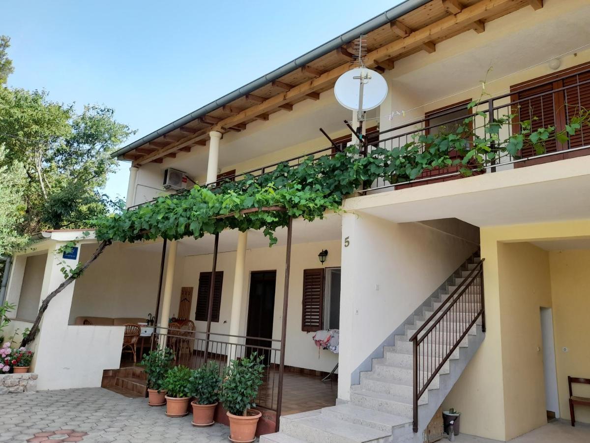 Apartmani Sekana Starigrad Paklenica Dış mekan fotoğraf